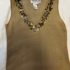 Gold sleeveless shirt